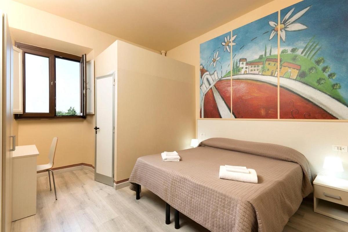 & 7 * Firenze