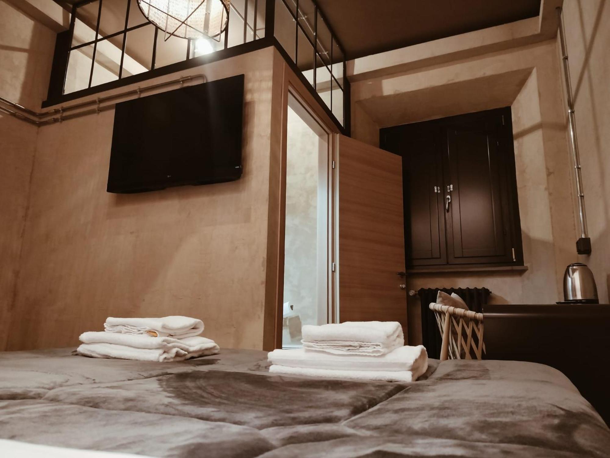 & 7 Hostel Florenz